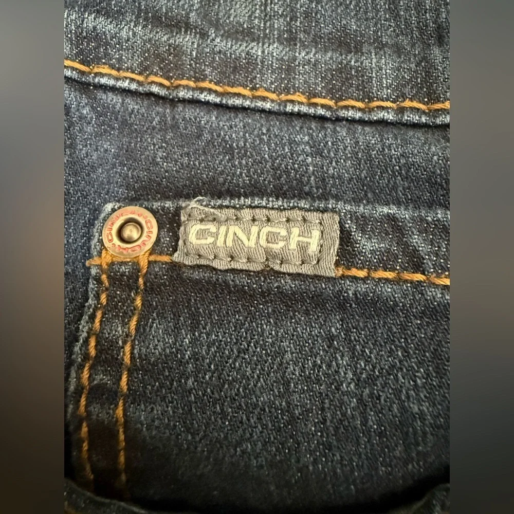 Cinch Women’s Jenna Dark Wash Bootcut Slim Fit Stretcg Denim Jeans Size 26 / 1R